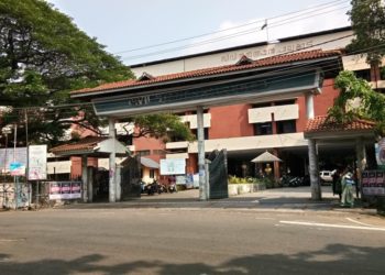 ആളും ആരവങ്ങളും ഇല്ലാതെ ജില്ലാ ഭരണ സിരാകേന്ദ്രം.