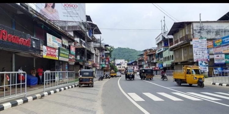 പകർച്ചവ്യാധി നിയന്ത്രണ നിയമപ്രകാരം രണ്ട് കടയുടമകൾക്കെതിരെ കേസ്