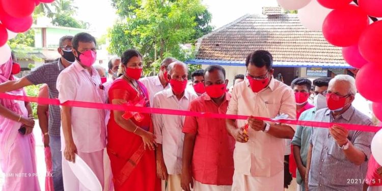 പുതുക്കോട് പുതിയ ബാങ്ക് കെട്ടിടം ഉദ്ഘാടനം ചെയ്തു.