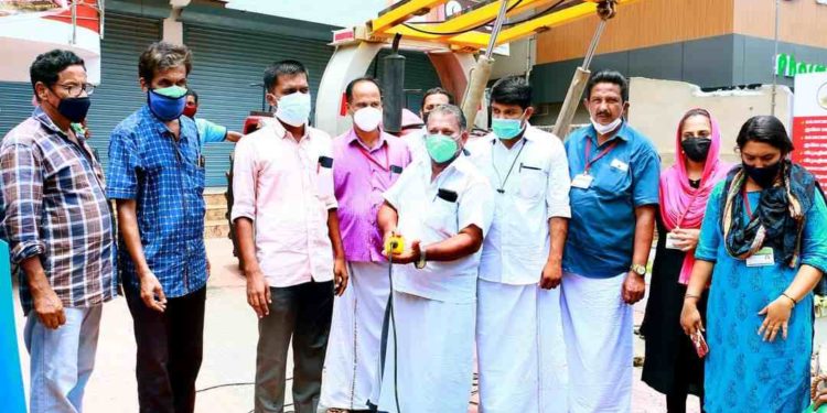 വടക്കഞ്ചേരിയിൽ പൊതുകിണർ പുന:രുദ്ധാരണം നടത്തി.
