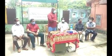 ആവി പിടിക്കാനും സാനിറ്റൈസ് ചെയ്യുവാനും പോലീസുകാർക്ക് സൗകര്യമൊരുക്കി.