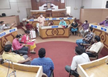 നഗരപരിധിയിലെ സ്വകാര്യ ആശുപത്രികൾ കൂടി കോവിഡ് ചികിത്സാ കേന്ദ്രമാക്കാൻ ആലോചന