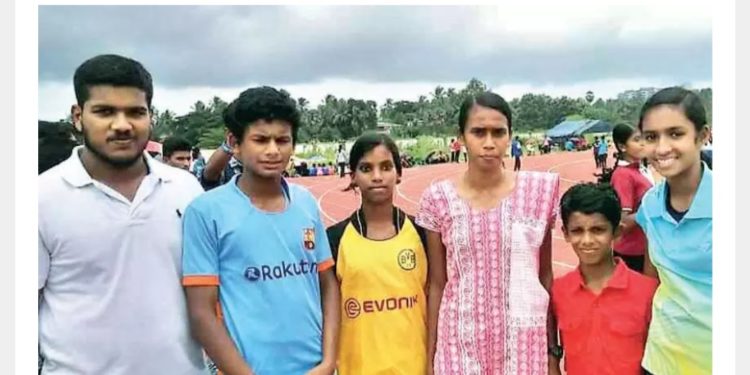 കാ​യി​ക ലോ​ക​ത്തി​ന് ന​ഷ്​​ടം: മു​ഷ്താ​ഖ് മ​ട​ങ്ങി