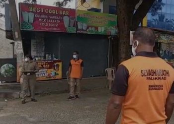 വാഹന പരിശോധനയ്ക്ക് പോലിസിനൊപ്പം സേവാഭാരതിയും