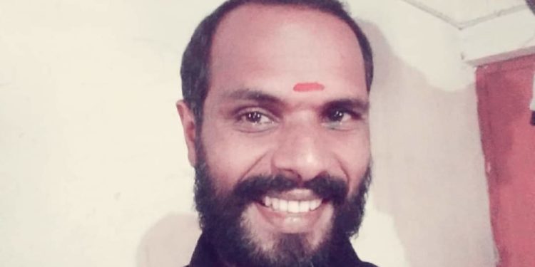 പിക്കപ്പ് വാൻ മറിഞ്ഞ് കുടുംബനാഥൻ മരിച്ചു.