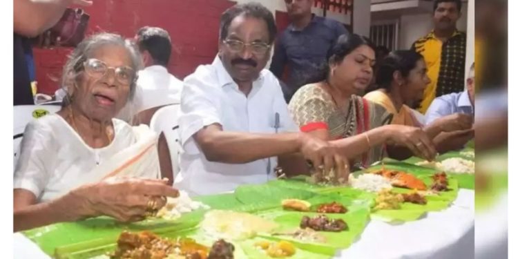 കേരള രാഷ്ട്രീയത്തിലെ ഉണ്ണിയാര്‍ച്ച: എ കെ ബാലന്‍