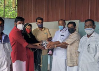 സുരക്ഷ പ്രവാസി സംഘം കമ്യൂണിറ്റി കിച്ചനിലേക്ക് ബിരിയാണി നൽകി.