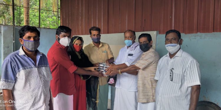 സുരക്ഷ പ്രവാസി സംഘം കമ്യൂണിറ്റി കിച്ചനിലേക്ക് ബിരിയാണി നൽകി.