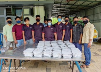 ഈദ് ദിനത്തിൽ  സോളിഡാരിറ്റി പ്രവർത്തകർ ബിരിയാണി വിതരണം നടത്തി.