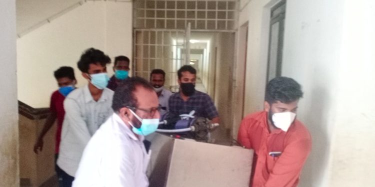 പ്രതിസന്ധി കാലത്ത് കൈത്താങ്ങായി യൂത്ത് കോൺഗ്രസ്‌-കെ. എസ്. യു പ്രവർത്തകർ