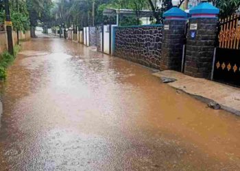 കണ്ണിയാംപുറം 28 വാർഡിലെ ജനങ്ങൾ യാത്ര ദുരിതത്തിൽ