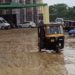 മെഡിക്കൽ കോളേജ്: പുറത്ത് പൂട്ടിയ പാടം പോലെ അകത്ത്കുളം പോലെ.