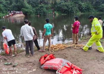 യുവാവ് പുഴയിൽ അകപ്പെട്ടു; കണ്ടെത്താനായുള്ള തിരച്ചില്‍ തുടരുന്നു