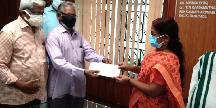 ദുരിതാശ്വാസത്തിലേക്ക് കെ.എസ്.എസ്.എസ്.പി.യു.7,89,021 രൂപ സംഭാവന