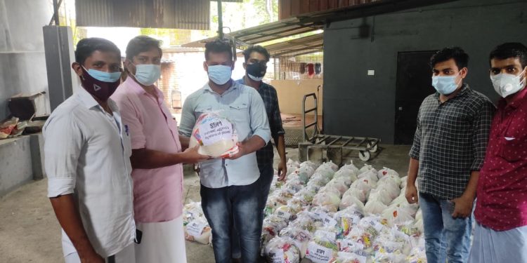എസ്ഡിപിഐ ഭക്ഷ്യ കിറ്റുകൾ വിതരണം നടത്തി