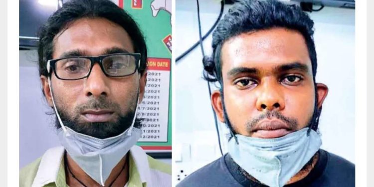 ബൈക്കിൽ കഞ്ചാവുമായെത്തിയ രണ്ടുപേർ പിടിയിൽ