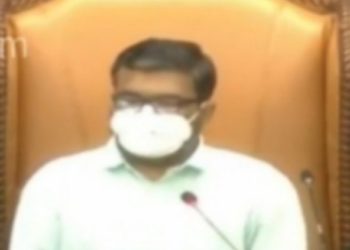 സഭയ്ക്ക് പുറത്ത് രാഷ്ട്രീയം പറയുമെന്ന വാക്ക് വേദനിപ്പിച്ചു; എം ബി രാജേഷിനോട് സതീശൻ