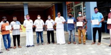 ഡൽഹിയിലെ ആറ് മാസം പിന്നിട്ട കർഷക സമരത്തിന് ഐക്യദാർഢ്യം