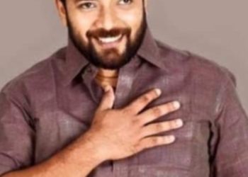 വിജയിച്ചയുടന്‍ എതിര്‍സ്ഥാനാാര്‍ത്ഥികളെ ഫോണില്‍ വിളിച്ച് ഷാഫി