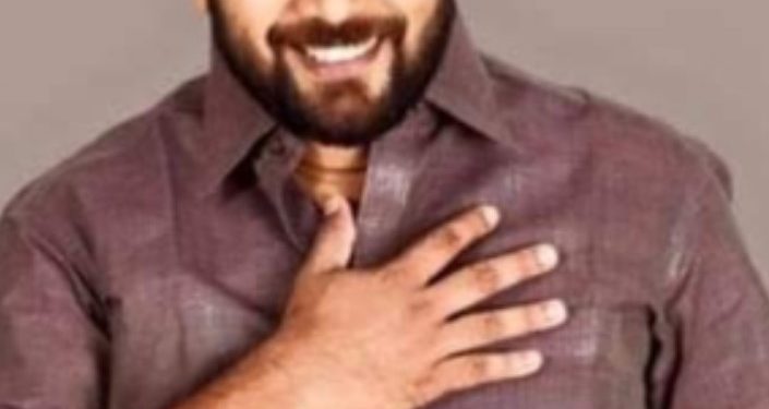 വിജയിച്ചയുടന്‍ എതിര്‍സ്ഥാനാാര്‍ത്ഥികളെ ഫോണില്‍ വിളിച്ച് ഷാഫി