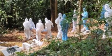 കോവിഡ് ബാധിച്ചു മരിച്ച ബിജിയുടെ മൃദദേഹം എസ്എഫ്.ഐ.സംസ്കരിച്ചു