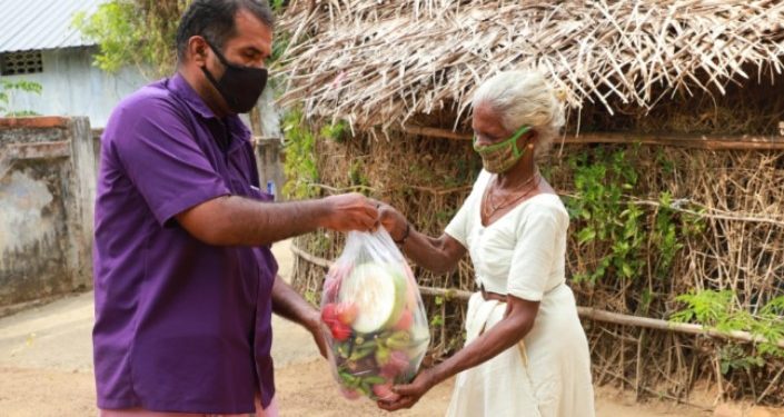 പച്ചക്കറി കിറ്റ് വിതരണം ചെയ്തു