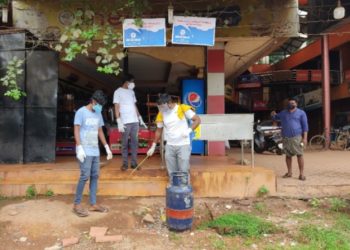 കല്ലടിക്കോട്   പൊതു ഇടങ്ങൾ അണുവിമുക്തമാക്കി
