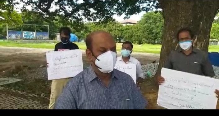 കോവിഡ് ബാധിച്ച് മരിച്ചവർക്കു് നഷ്ടപരിഹാരം നൽകണം –നാഷണൽ ജനതാദൾ