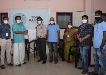 ടീം അൽഫയുടെ നേതൃത്വത്തിൽ അവശ്യസാധനങ്ങൾ അടങ്ങുന്ന  കിറ്റുകൾ വിതരണം ചെയ്തു.