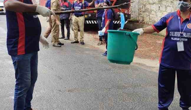 കോവിഡ് കാലത്ത്  നഗര ശുചീകരണത്തിന് മുന്നിട്ടിറങ്ങി