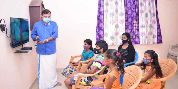 ബോധവൽക്കരണ ക്ലാസ് ബിജു പുഴക്കൽ ഉദ്ഘാടനം ചെയ്തു.