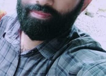 മേപ്പറമ്പിൽ പശുവിനെ ഇടിച്ച് ബൈക്ക് മറിഞ്ഞ് യുവാവ് മരിച്ചു