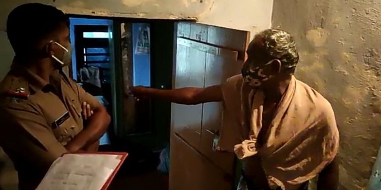 റഹ്മാൻ്റയും സജിതയുടെ പേരിലുള്ള പോലിസ് നിലപാട് നിയമപരമായിട്ട് തന്നെയെന്ന് വിദഗ്ധർ