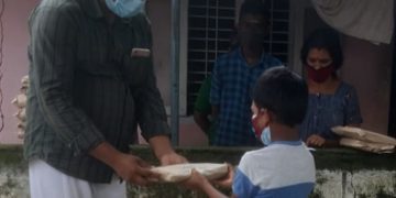 പഠനോപകരണങ്ങൾ നൽകി.