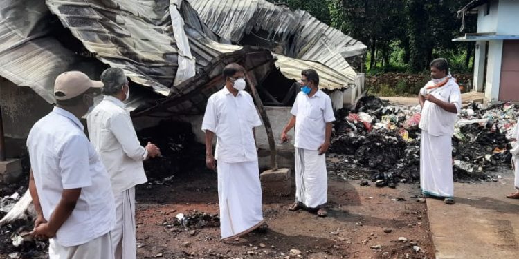പ്ലാസ്റ്റിക് സംസ്കരണ പ്ലാൻ്റിലെ തീപിടിത്തം ഗൂഡാലോചന അന്വേഷിക്കണം കോൺഗ്രസ്സ്