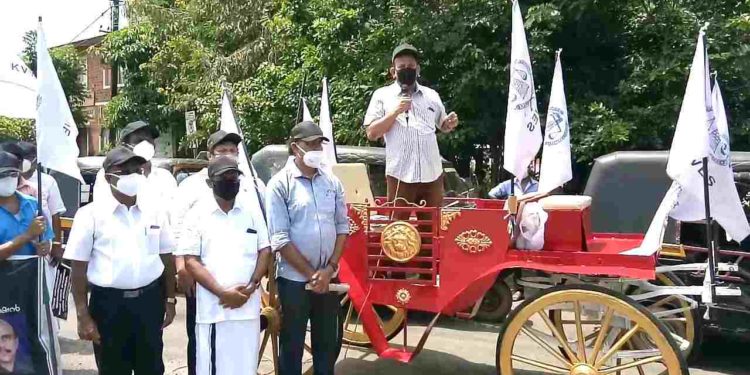 വൈദ്യുതി വകുപ്പ് വ്യാപാരികളെ കൊള്ളയടിക്കുന്നു-ജോബി.വി.ചൂങ്കത്ത്