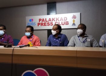 ലെൻസ് ഫെഡ് പ്രക്ഷോപത്തിലേക്ക്