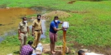 കുടങ്ങളിലാക്കി കുളത്തിൽ സൂക്ഷിച്ച 300 ലിറ്റർ വാഷ് കണ്ടെത്തി നശിപ്പിച്ചു.