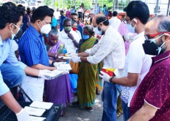 ഭക്ഷണ വിതരണം നടത്തി ജയനഗർ കോളനി നിവാസികളുടെ കൂട്ടായ്മ