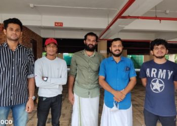 സിനിമ തിയേറ്റർ ജീവനക്കാർക്ക്ഭക്ഷ്യക്കിറ്റുമായി മമ്മൂട്ടി ഫാൻസ്