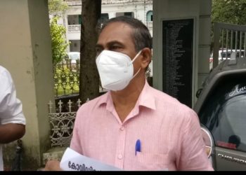 നിർമ്മാണ മേഖലയിലെ പ്രതിസന്ധി:   നിൽപ് സമരം നടത്തി.