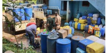 അണക്കപ്പാറയിൽ വ്യാജമദ്യ നിർമാണം അന്വേഷണം ക്രൈംബ്രാഞ്ചിന്