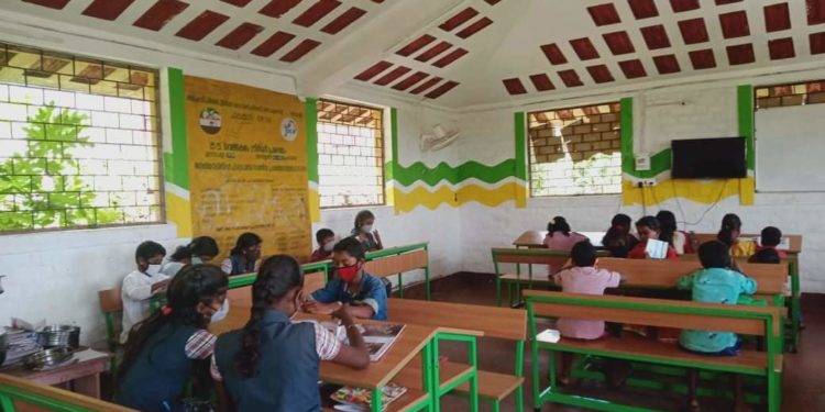 അട്ടപ്പാടിയില്‍ സാമൂഹിക പഠനമുറികള്‍ സജീവമായി