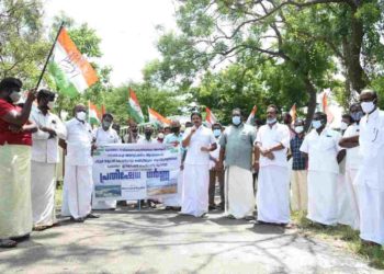 മന്ത്രി കെ കൃഷ്ണൻകുട്ടി രാജിവെച്ച അന്വേഷണം നേരിടണം : സുമേഷ് അച്യുതൻ