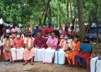 ബിജെപി യിൽ അംഗത്വമെടുത്തവർക്ക് സ്വീകരണം നൽകി