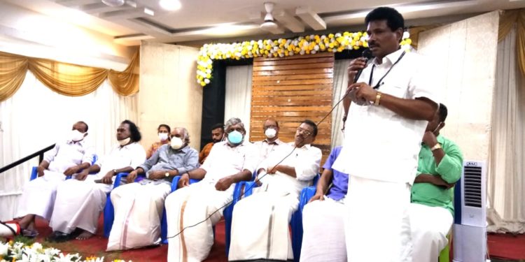 കോൺഗ്രസ്സുകാർ ആർക്കെതിരേയും കേസു കൊടുത്തിട്ടില്ല. ചിങ്ങന്നൂർ മനോജ്.