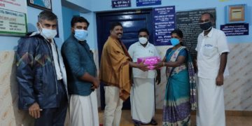 യാത്രയയപ്പ് നൽകി