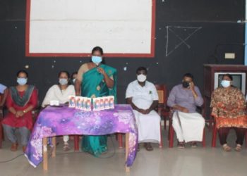 മൊബൈൽ വിതരണം ചെയ്തു