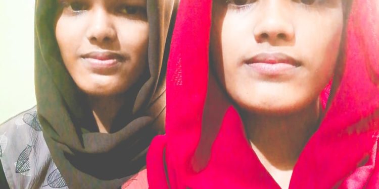 കരിമ്പനക്കൽ വീട്ടിൽ ഇരട്ടി മധുരം