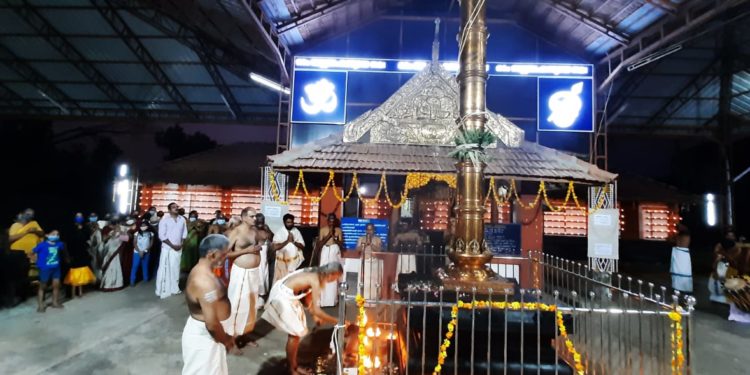 നെയ്തരം പുള്ളി മഹാക്ഷേത്രത്തിൽ ഭക്തകർക്ക് ശബരിമലയിലേതുപോലെ വഴിപാടുകൾ ഒരുക്കാം